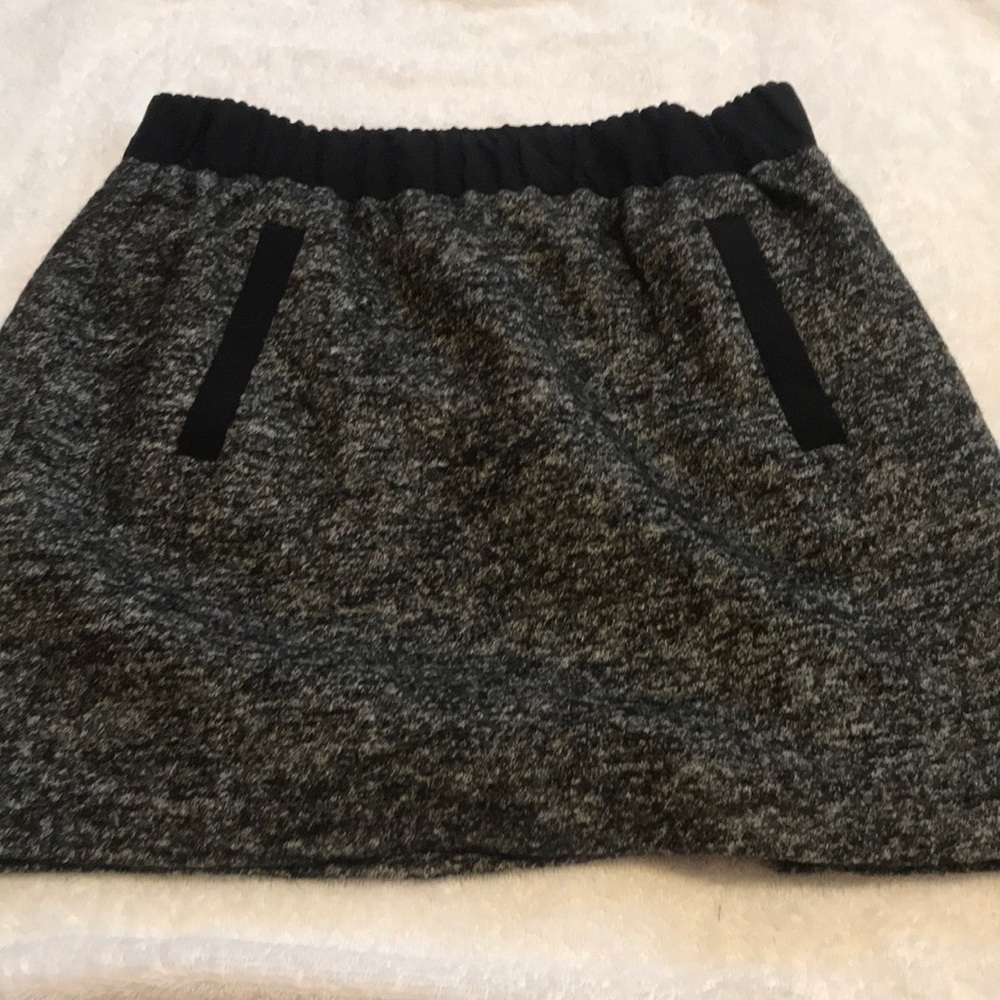 Heather Black elastic waist skirt